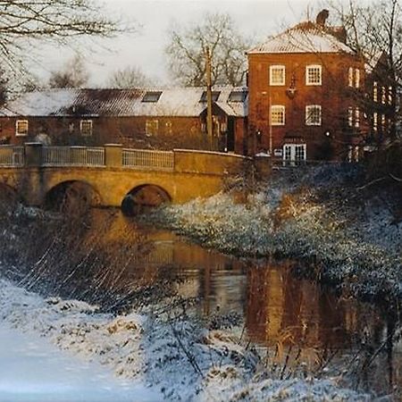 The Wensum Lodge Hotel Fakenham Bagian luar foto