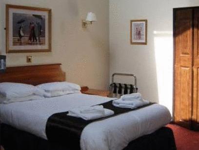 The Wensum Lodge Hotel Fakenham Bagian luar foto